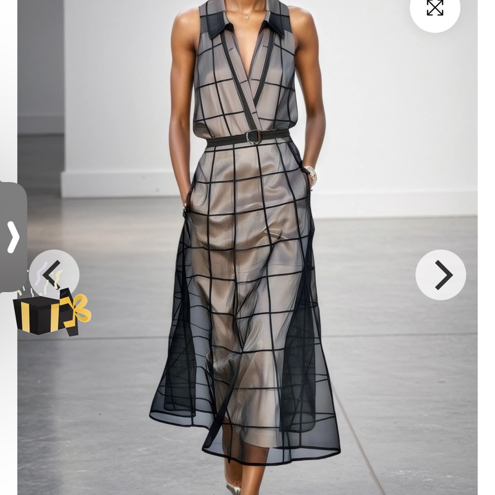 Elegant Black Grid Pattern Dress